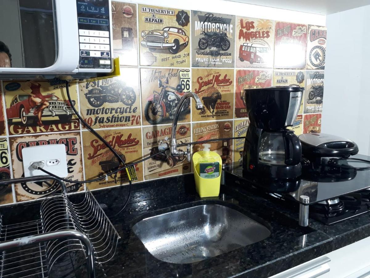 Studio Central Proximo A Faculdade E Rodoviaria 쿠리치바 외부 사진