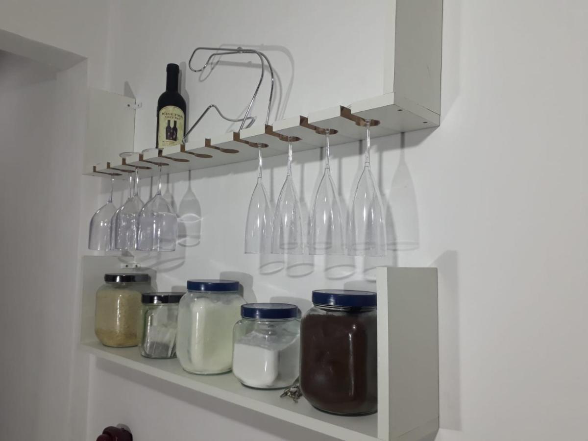 Studio Central Proximo A Faculdade E Rodoviaria 쿠리치바 외부 사진
